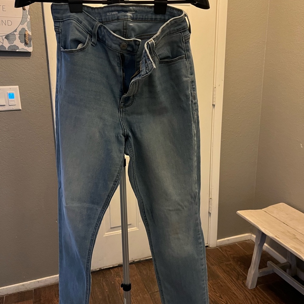 Old Navy women’s Light Blue Straight Jeans